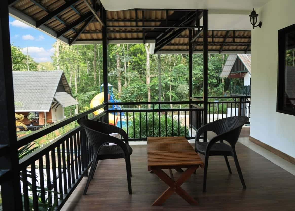 Pool View Deluxe Room - Balcony